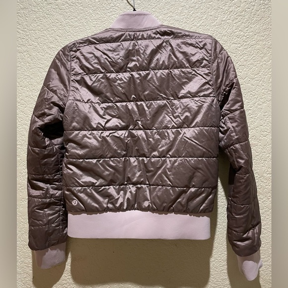 Lululemon Non-Stop Bomber Reversible Porcelain Pink Water Repellent Size 4 - Picture 9 of 16